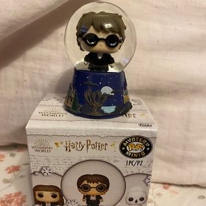 Funko POP! HP Mystery snow globe